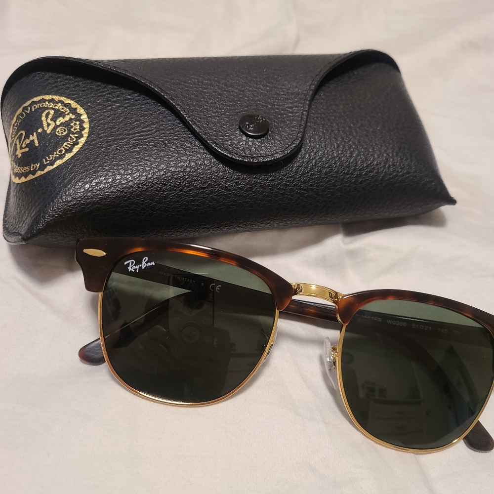 Ray ban